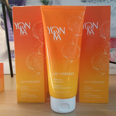 Увлажняющее молочко для тела Корсика Lait Hydratant Mandarine - Orange Douce