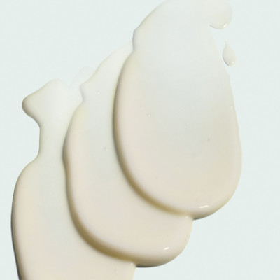 Увлажняющее молочко для рук и тела VITAL C hydrating hand and body lotion