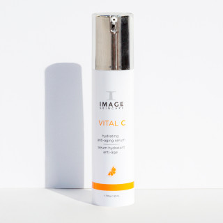 Увлажняющая антивозрастная сыворотка с витамином С VITAL C hydrating anti-aging serum